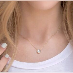 RAMLA NWOT Minimalist Gem Necklace
